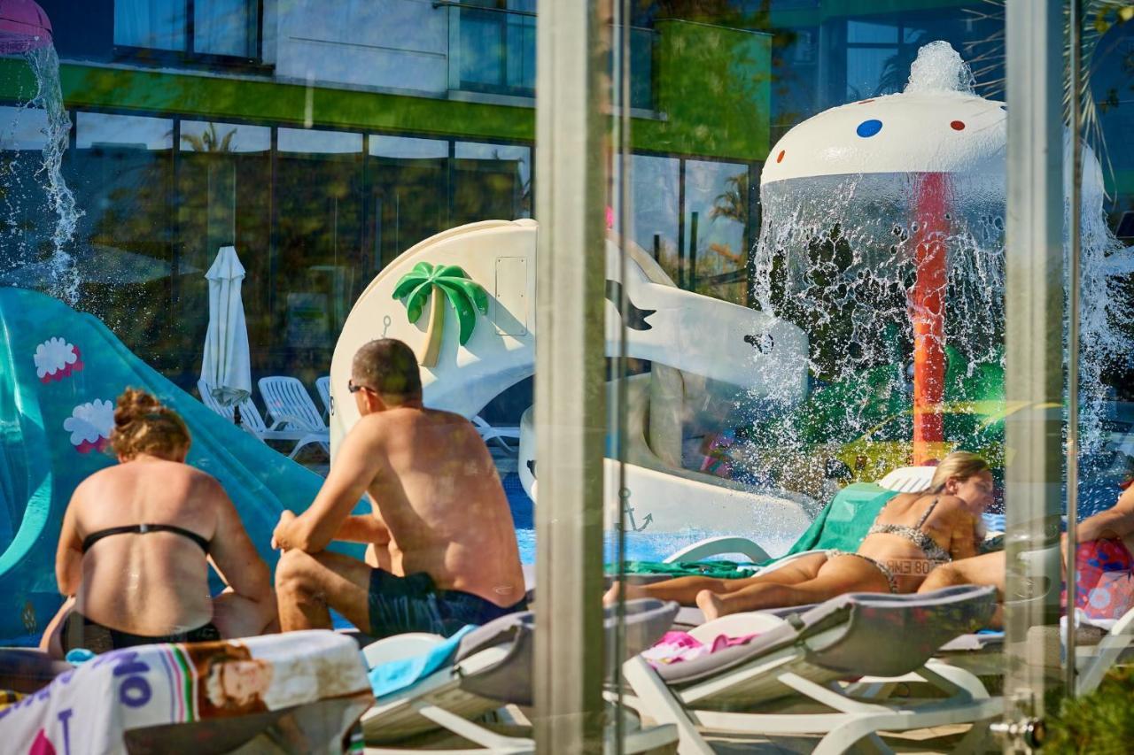 Sunrise Alezzi Beach Năvodari Exterior foto